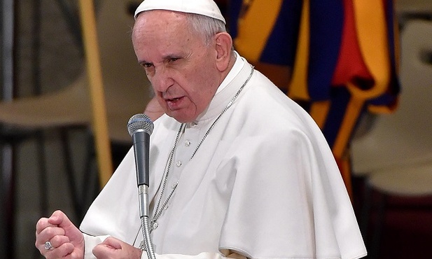 Papież: Pokora jest drogą do świętości