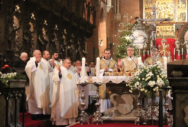 Dzień Życia Konsekrowanego 2016