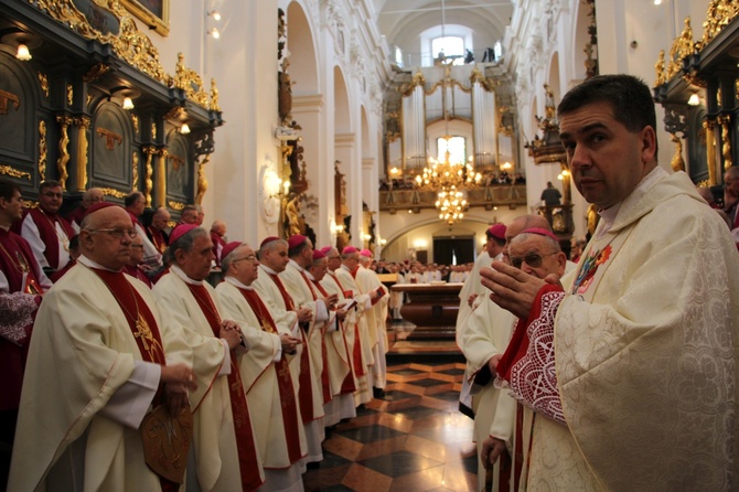 Sakra biskupia ks. Wojciecha Osiala, cz. I