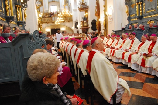 Sakra biskupia ks. Wojciecha Osiala, cz. II