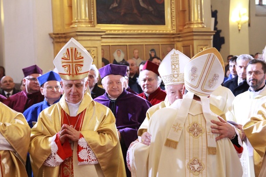 Święcenia biskupie ks. Leszkiewicza, cz. I. Liturgia i ryt święceń