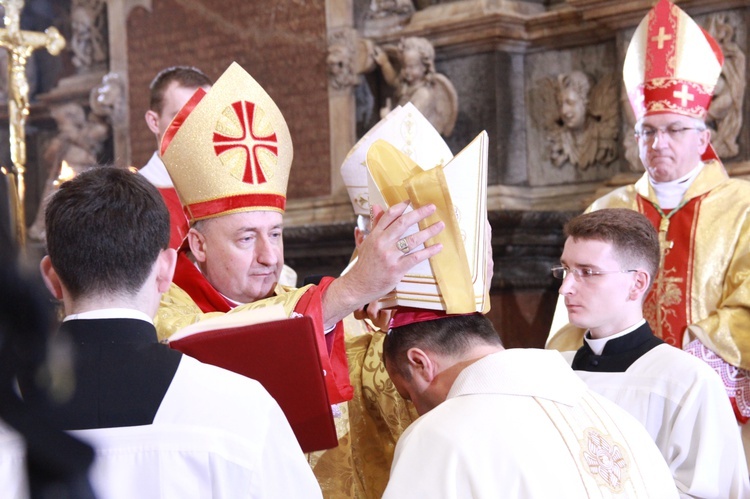 Święcenia biskupie ks. Leszkiewicza, cz. I. Liturgia i ryt święceń