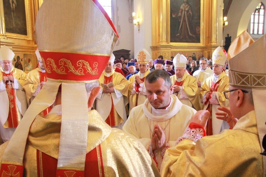 Święcenia biskupie ks. Leszkiewicza, cz. I. Liturgia i ryt święceń