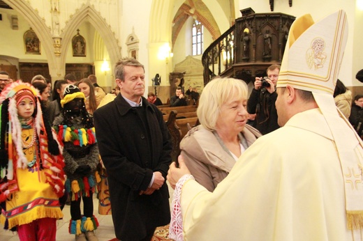 Święcenia biskupie ks. Leszkiewicza, cz. II. Goście i życzenia.