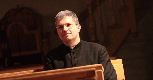 Siedem miliardów kontra jeden Głos