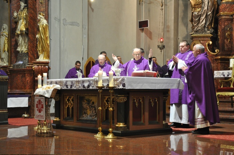 Liturgia stacyjna w Środę Popielcową