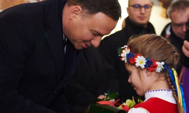 CBOS: Dobry prezydent, gorszy Sejm