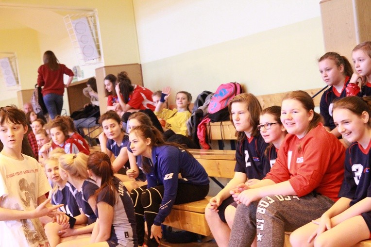 Piłka nożna dziewcząt