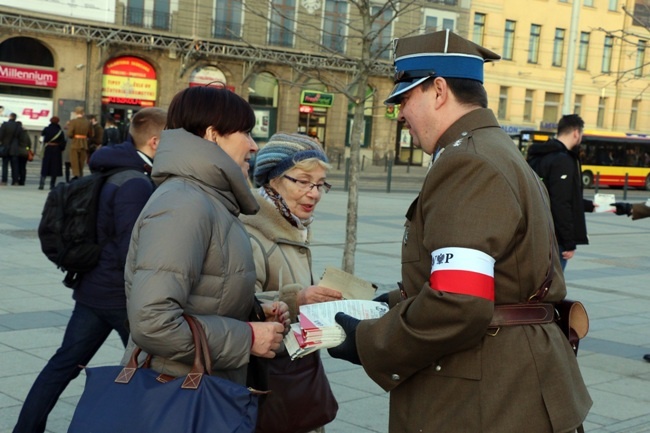 Żołnierze Państwa Podziemnego na ulicach 