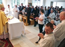 Msza św. po poświęceniu nowej kaplicy w ośrodku Caritas w Knurowie