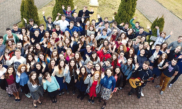 Uczestnicy KODA i KAMuzO pozdrawiają całą oazową wspólnotę i zapraszają do oazy