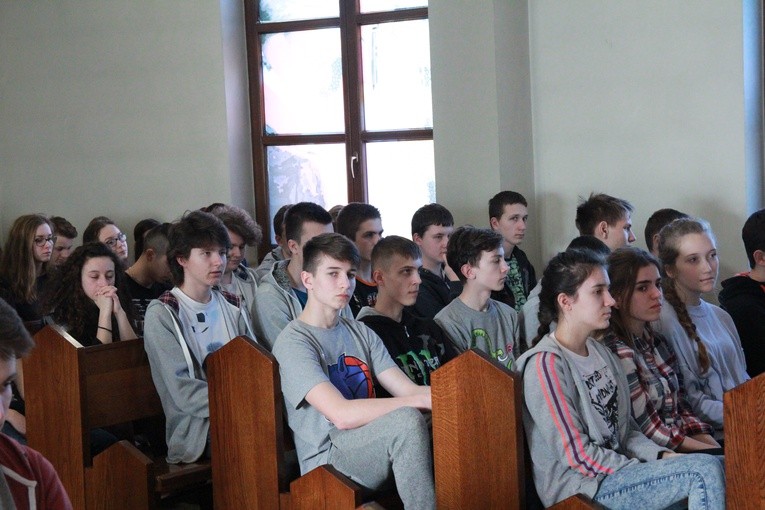 Rekolekcje gimnazjalistów z Rzezawy
