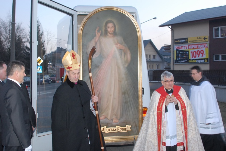 Nawiedzenie w parafii św. Krzyża w Dębicy