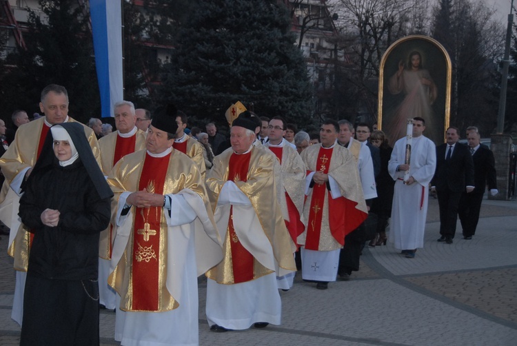 Nawiedzenie w parafii św. Krzyża w Dębicy