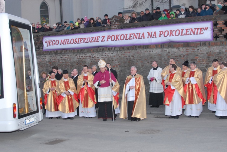 Nawiedzenie w parafii św. Jadwigi w Dębicy