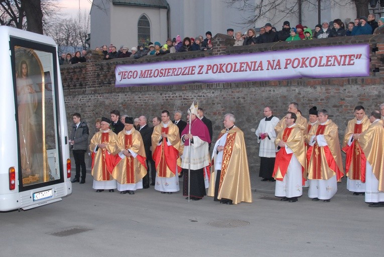 Nawiedzenie w parafii św. Jadwigi w Dębicy