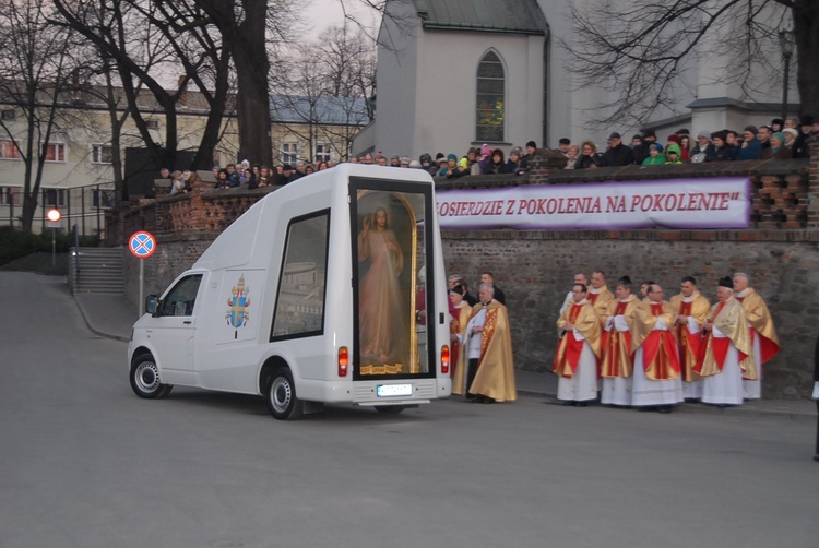 Nawiedzenie w parafii św. Jadwigi w Dębicy