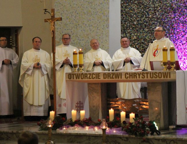 Symbole ŚDM w Kostrzynie nad Odrą