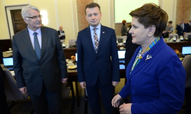 Rzecznik o 100 dniach rządu: realizujemy program 
