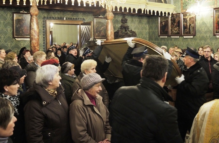 Znaki miłosierdzia w Porębie Wielkiej