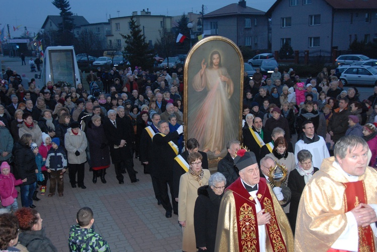 Nawiedzenie w par. Miłosierdzia Bożego w Dębicy