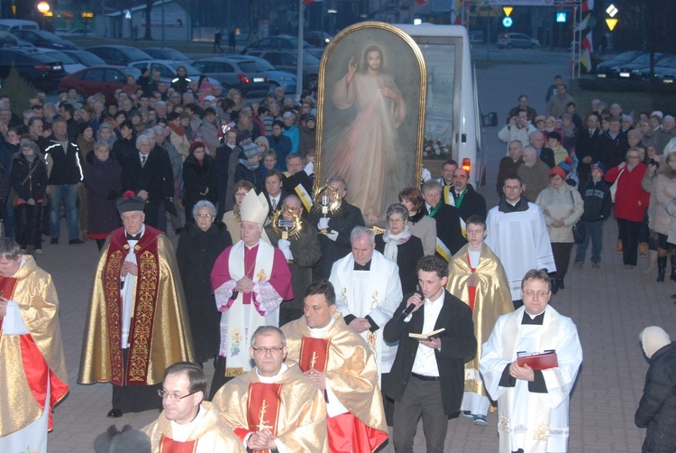 Nawiedzenie w par. Miłosierdzia Bożego w Dębicy