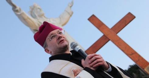 Jest Ktoś, kto miłuje do końca