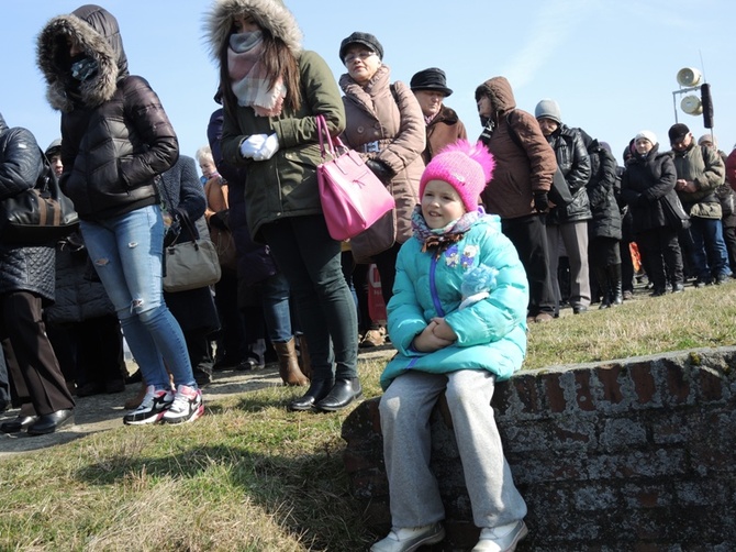 Droga Krzyżowa na terenie KL Auschwitz-Birkenau