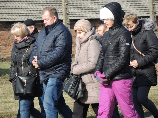 Droga Krzyżowa na terenie KL Auschwitz-Birkenau