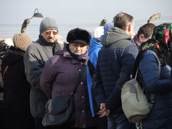 Droga Krzyżowa na terenie KL Auschwitz-Birkenau