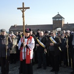 Droga Krzyżowa na terenie KL Auschwitz-Birkenau