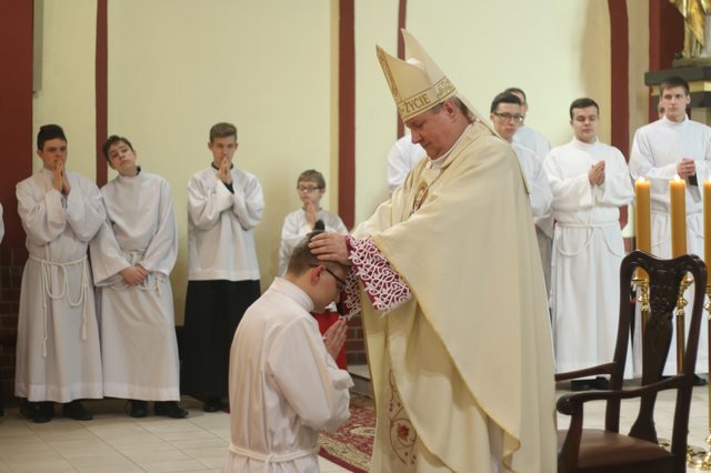 Święcenia diakonatu w Brzezinach