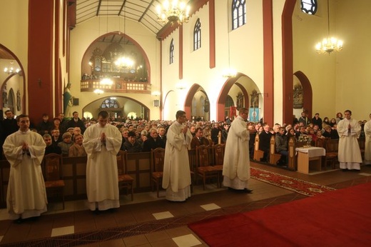 Święcenia diakonatu w Brzezinach