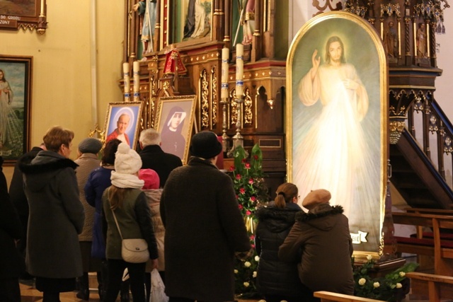 Znaki Bożego Miłosierdzia w Osieku