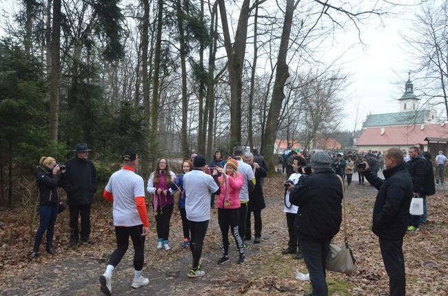 Bieg "Śladem Mnicha i Zawieruchy"