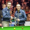 W finale zmierzyli się Mark Selby (po lewej) i Martin Gould