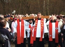 Na nabożeństwo przyjeżdżają nie tylko pielgrzymi z województwa lubuskiego, ale także z zachodniopomorskiego, wielkopolskiego i dolnośląskiego 