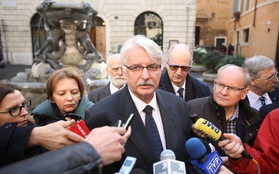 Waszczykowski nie wyklucza kontroli granic