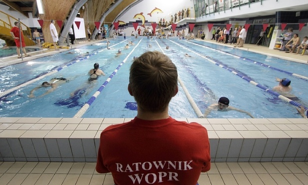 Kara za hejtowanie burkini?