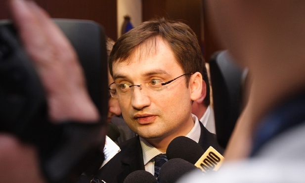 Kiedy rozstrzygnięcie ws. Trybunału?