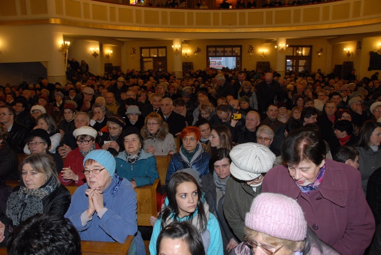 Nawiedzenie w parafii MB Anielskiej w Dębicy