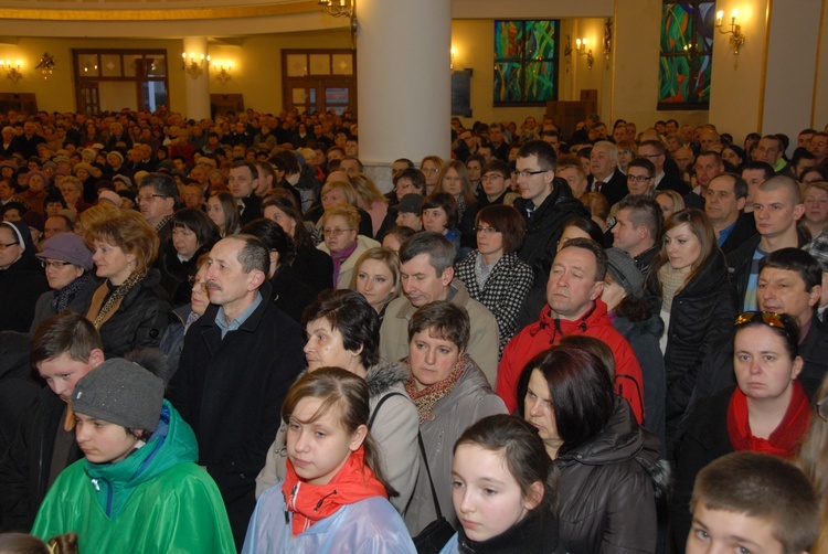 Nawiedzenie w parafii MB Anielskiej w Dębicy
