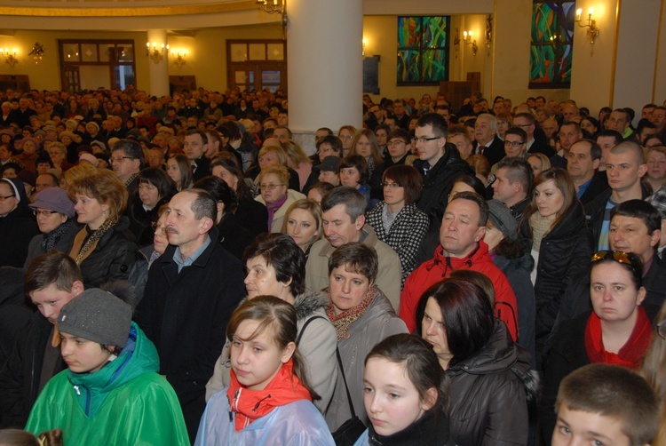 Nawiedzenie w parafii MB Anielskiej w Dębicy