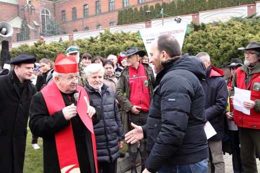 Rozpoczęcie konnej pielgrzymki z Łagiewnik do Rzymu