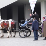 Rozpoczęcie konnej pielgrzymki z Łagiewnik do Rzymu