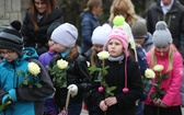 Ostatnie pożegnanie 9-letniej śp. Klaudii Pająk z Pisarzowic