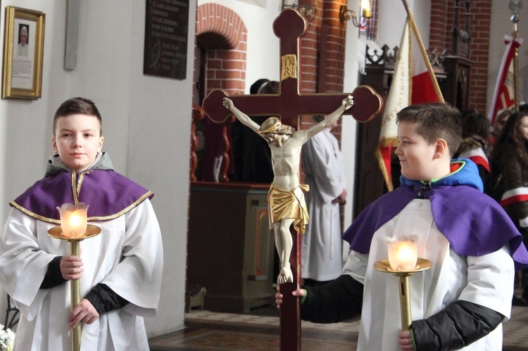 Odsłonięcie tablicy upamiętniającej śp. bp. Tadeusza Płoskiego