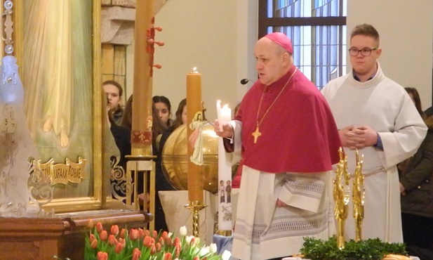 Znaki Miłosierdzia w Kętach na Osiedlu