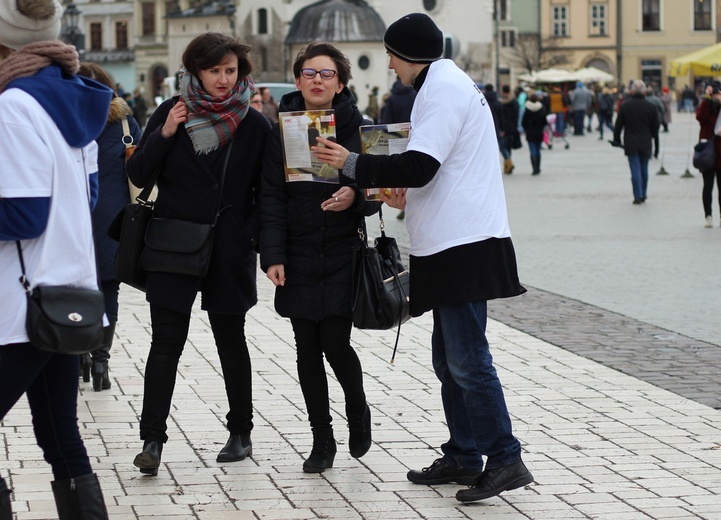 Happening RCS na Rynku Głównym