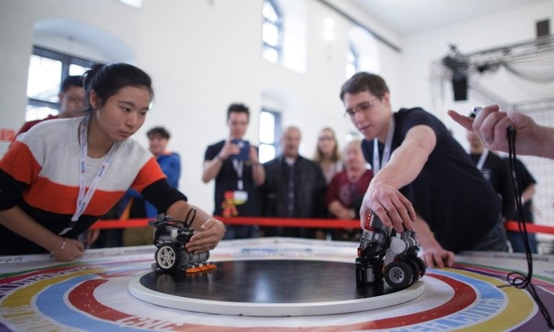 Sumo robotów